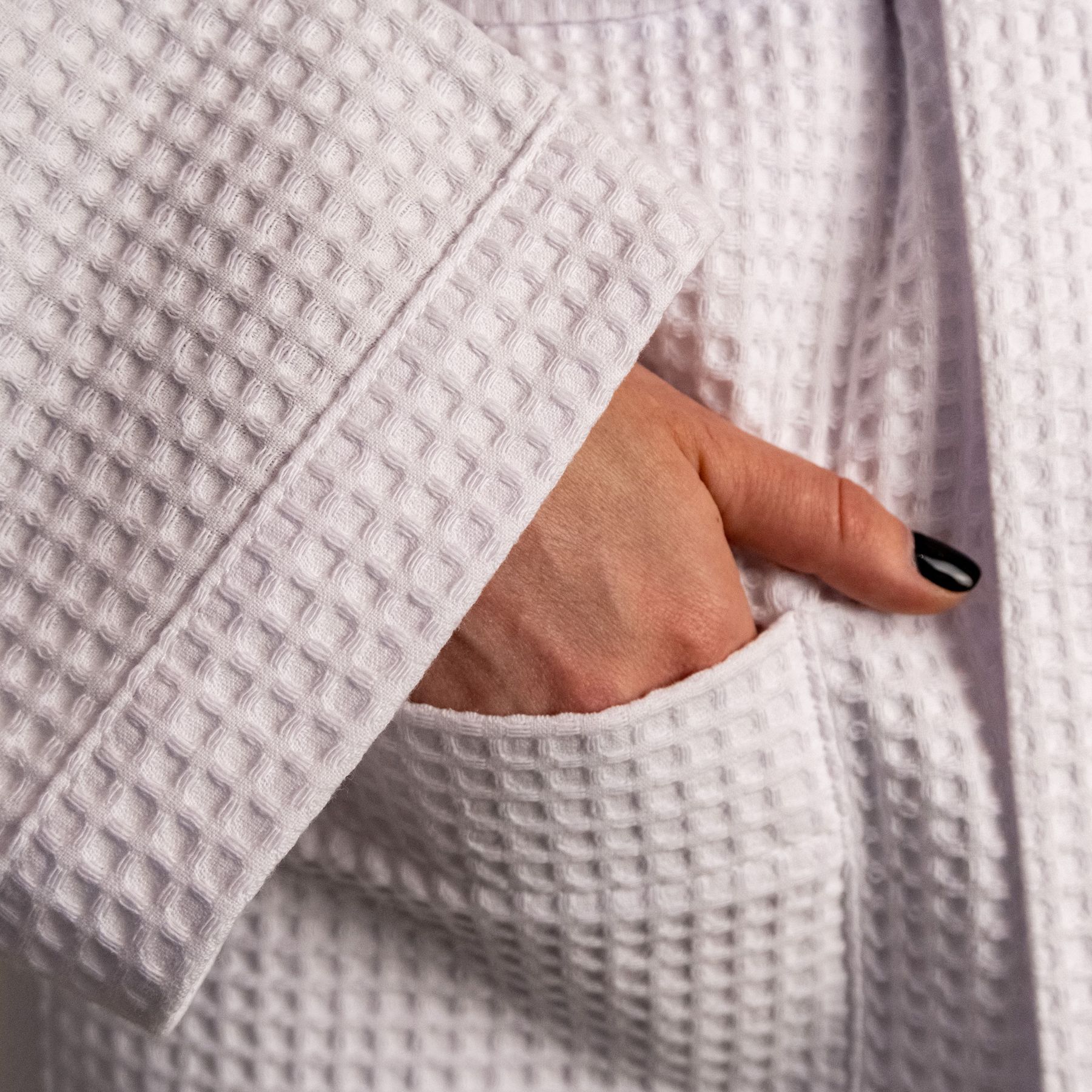 Piqué Hotel Bathrobe
